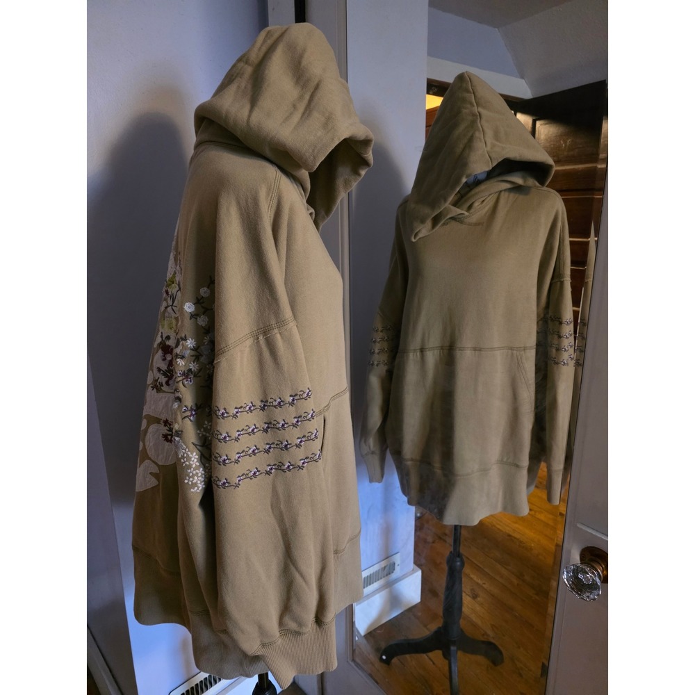 Rare Free People Movement Oversized Embroidered Floral Hoodie Tan Small Pullover - Picture 3 of 4